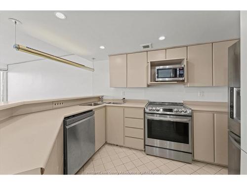 1302-380 Pelissier Street, Windsor, ON 