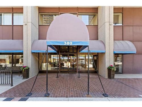 1302-380 Pelissier Street, Windsor, ON 