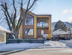 182 Roseberry ST  Campbellton, NB E3N 2H3