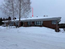 6-9 Sacre-Coeur AVE  Edmundston, NB E3V 4E3