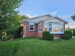 356 Chapel ST  Grand Falls, NB J7W 0H7