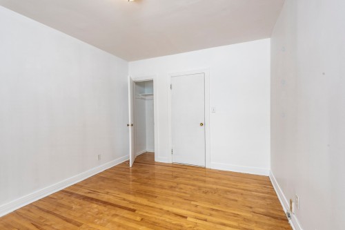 Chambre à coucher - 5727 Av. Smart, Côte-Saint-Luc, QC - Indoor Photo Showing Other Room
