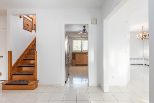 Hall d'entrée/Vestibule - 5727 Av. Smart, Côte-Saint-Luc, QC - Indoor Photo Showing Other Room