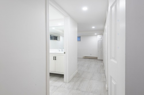 Sous-sol - 5727 Av. Smart, Côte-Saint-Luc, QC - Indoor