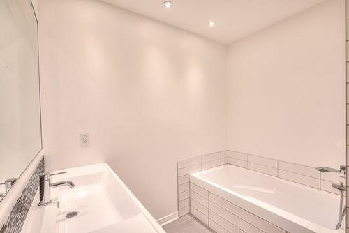 Salle de bains - 2720 Rue Du Manoir, Vaudreuil-Dorion, QC 