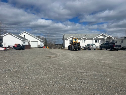 Façade - 914 3E Rue, Chibougamau, QC - Outdoor