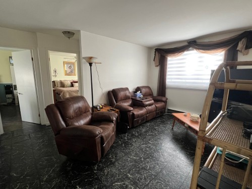 Salon - 914 3E Rue, Chibougamau, QC - Indoor Photo Showing Living Room