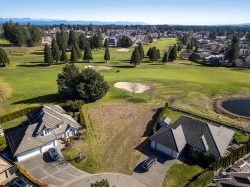 710 Regency Pl  Courtenay, BC V9N 8R5