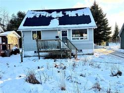 86 Glen RD  Saint John, NB E2H 2E1