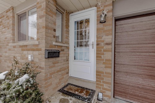 13-2655 Gananoque Drive, Mississauga, ON - Outdoor With Exterior
