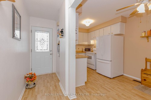 13-2655 Gananoque Drive, Mississauga, ON - Indoor