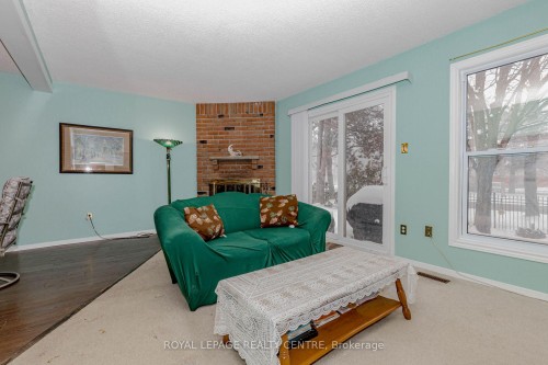 13-2655 Gananoque Drive, Mississauga, ON - Indoor Photo Showing Other Room