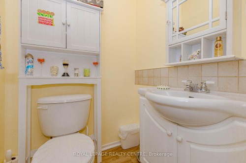 13-2655 Gananoque Drive, Mississauga, ON - Indoor Photo Showing Bathroom