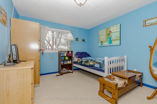 13-2655 Gananoque Drive, Mississauga, ON - Indoor Photo Showing Bedroom