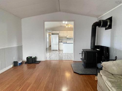 44 Chapel Street, Springhill, NS 