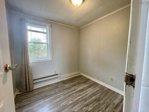 44 Chapel Street, Springhill, NS 