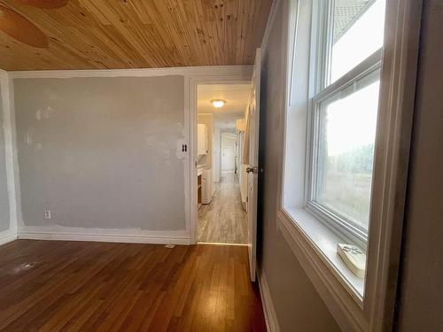 44 Chapel Street, Springhill, NS 