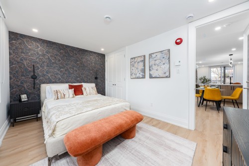 Master Bedroom - 1-4801 Av. Lacombe, Montréal (Côte-Des-Neiges/Notre-Dame-De-Grâce), QC - Indoor Photo Showing Bedroom