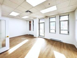 Interior - 