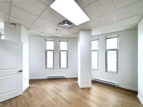 Intérieur - 3F-5Z Rue De La Gauchetière O., Montréal (Ville-Marie), QC - Indoor Photo Showing Other Room