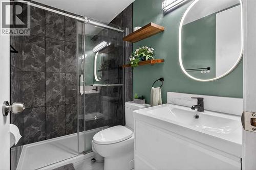 22, 6100 4 Avenue NE  Calgary, AB T2A 5Z8