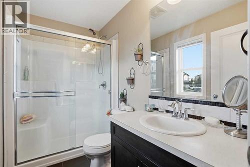 Ensuite - 3 pc - 160 Sage Valley Circle Nw, Calgary, AB - Indoor Photo Showing Bathroom