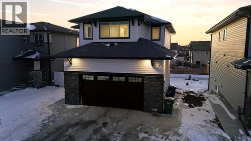 30 Thayer Close, Red Deer, AB - Outdoor