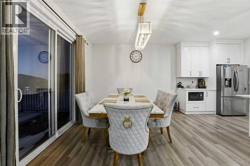 30 Thayer Close, Red Deer, AB - Indoor Photo Showing Dining Room