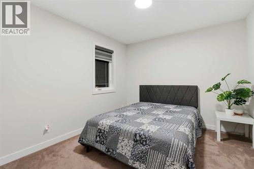 30 Thayer Close, Red Deer, AB - Indoor Photo Showing Bedroom