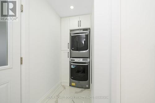 27 Chantelay Crescent, Halton Hills, ON - Indoor Photo Showing Laundry Room