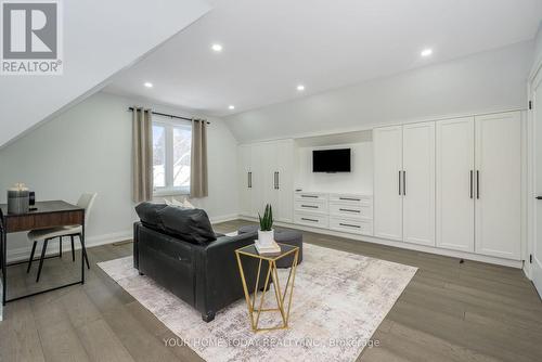 27 Chantelay Crescent, Halton Hills, ON - Indoor