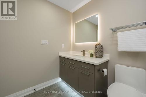 27 Chantelay Crescent, Halton Hills, ON - Indoor Photo Showing Bathroom