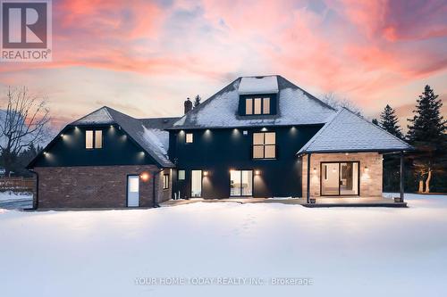 27 Chantelay Crescent, Halton Hills, ON - Outdoor