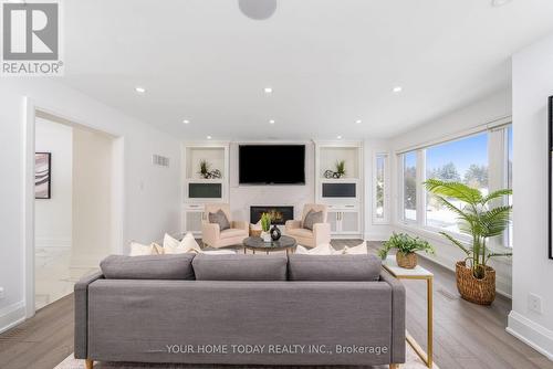 27 Chantelay Crescent, Halton Hills, ON - Indoor Photo Showing Living Room With Fireplace