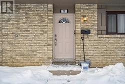 70 - 105 HANSEN ROAD N  Brampton, ON L6V 3C9