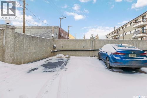 103 525 3Rd Avenue N, Saskatoon, SK - Outdoor