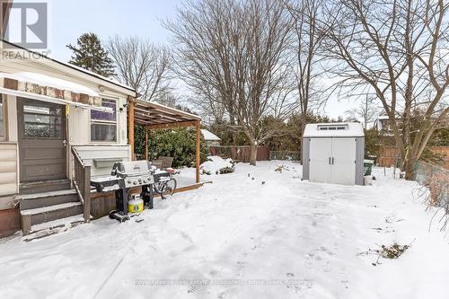 103 Haddon Avenue S, Hamilton, ON - Outdoor