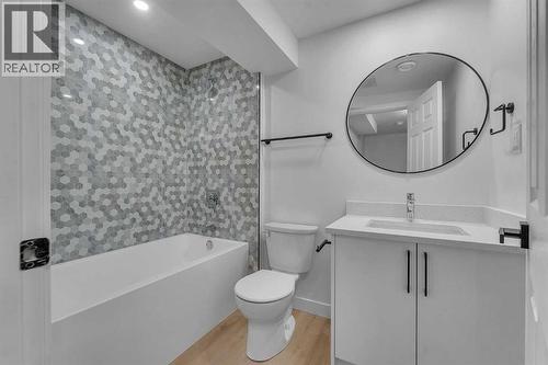 63 Penworth Close Se, Calgary, AB - Indoor Photo Showing Bathroom