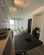 1607 - 898 PORTAGE PARKWAY  Vaughan, ON L4K 0J6