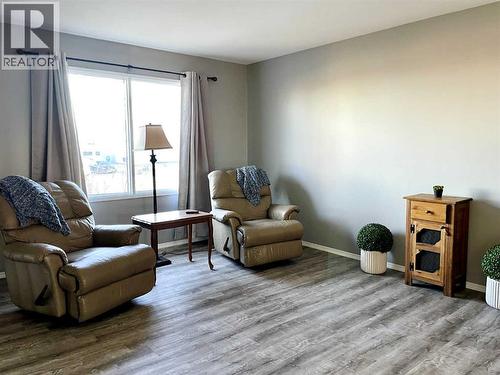 4516 45 Street, Rycroft, AB - Indoor Photo Showing Other Room