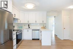 2, 1722 34 Avenue SW  Calgary, AB T2T 2B7