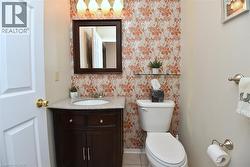 Main Level Powder Rm - 