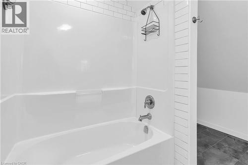 12 Park Street Unit# Upper, Kitchener, ON - Indoor Photo Showing Bathroom