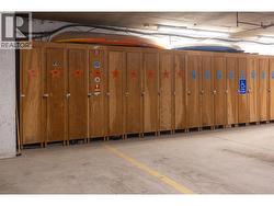 Ski lockers - 