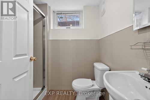 2 Gladiator Road, Markham, ON - Indoor Photo Showing Bathroom