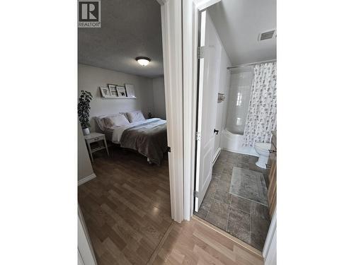 8224 99 Avenue, Fort St. John, BC - Indoor