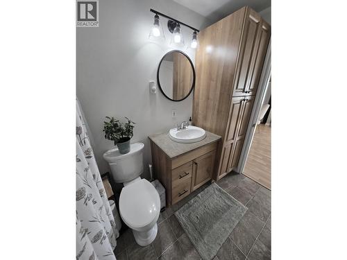 8224 99 Avenue, Fort St. John, BC - Indoor Photo Showing Bathroom