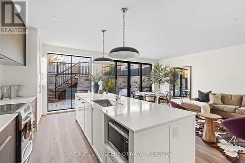 246 Byron Avenue, Ottawa, ON - Indoor Photo Showing Kitchen