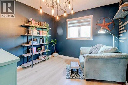 Bedroom 3 - 15 Chaparral Crescent Se, Calgary, AB - Indoor