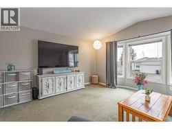 Feature Bay Window - 